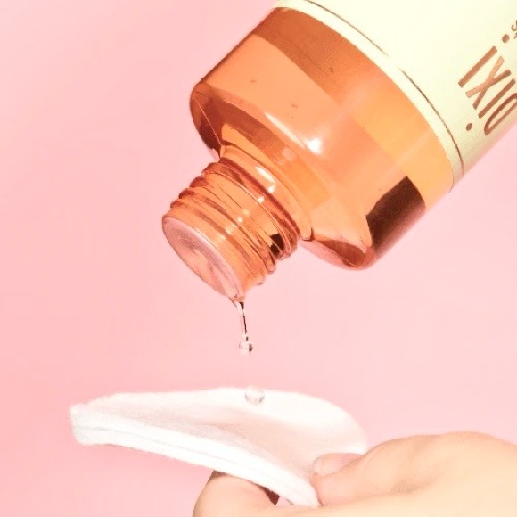 Pixi Glow Tonic - Picture 2 of 2